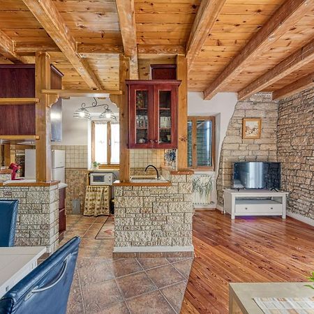 Casa Gustinka Βίλα Heki Εξωτερικό φωτογραφία