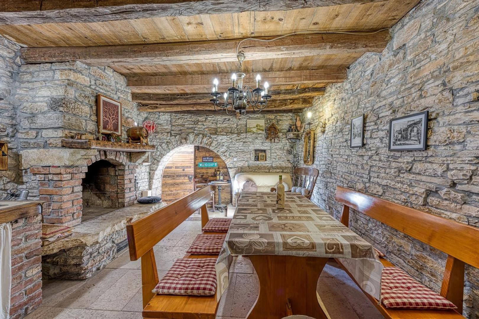 Casa Gustinka Βίλα Heki Εξωτερικό φωτογραφία